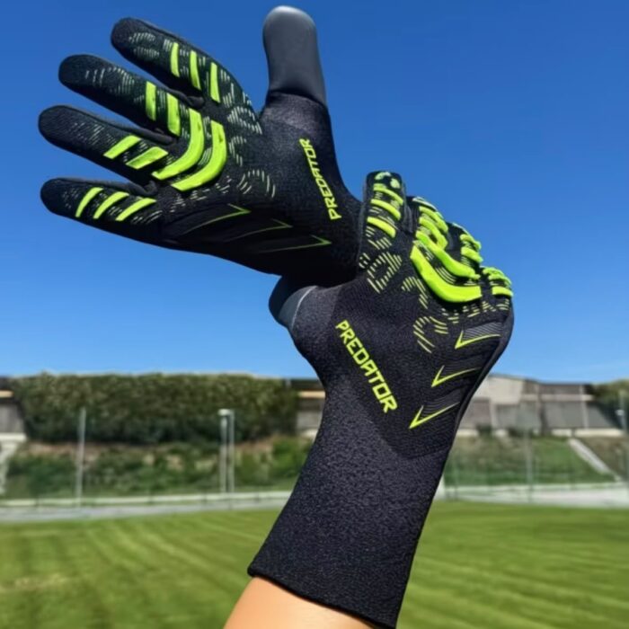 ხელთათმანი Adidas Predator World Cup